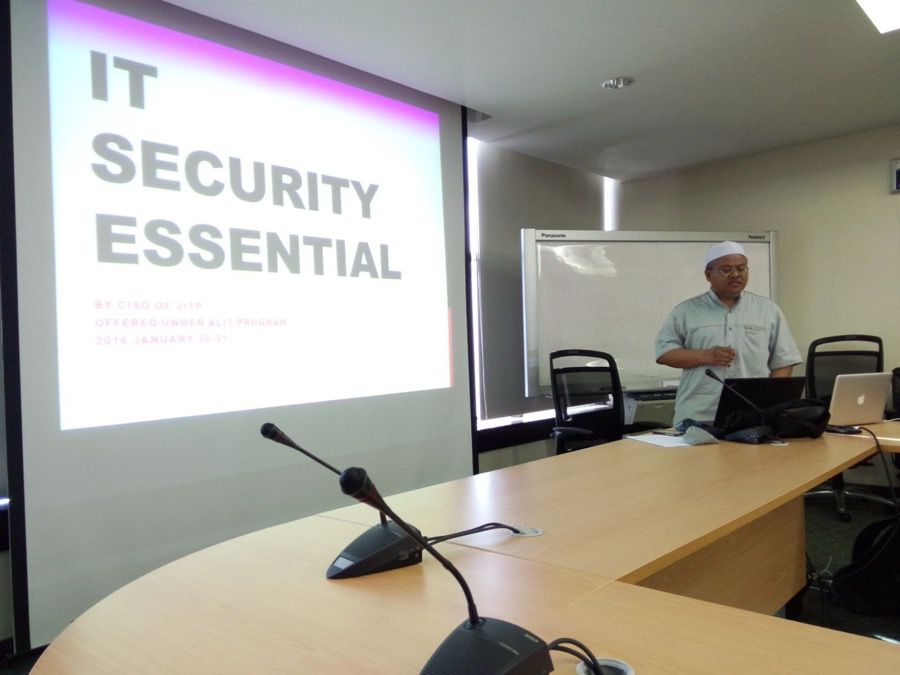 BENGKEL KESELAMATAN DATA & IT SECURITY ESSENTIAL